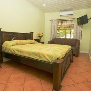 Habitación con Cama Queen